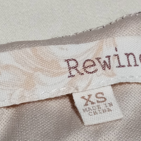 Dress - Picture 3 of 6